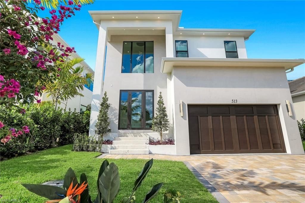 513 92nd Ave N, Naples, FL 34108 Photo