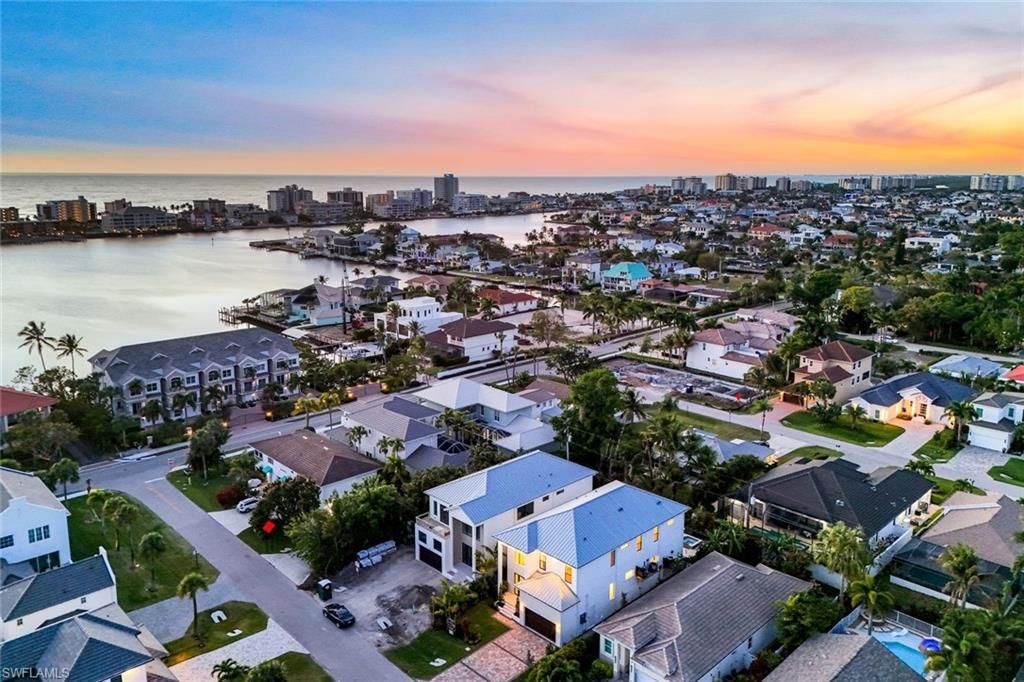 513 92nd Ave N, Naples, FL 34108 Photo