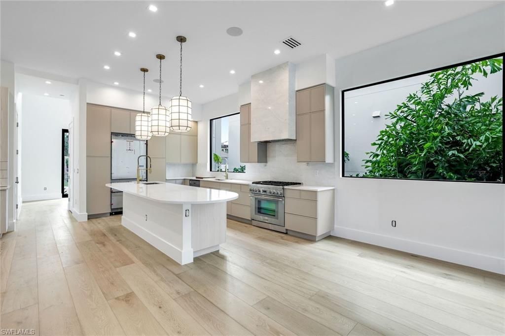 513 92nd Ave N, Naples, FL 34108 Photo