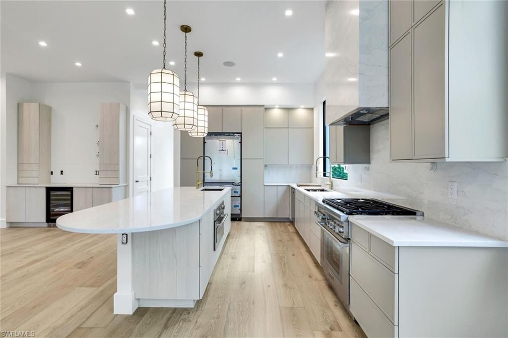 513 92nd Ave N, Naples, FL 34108 Photo