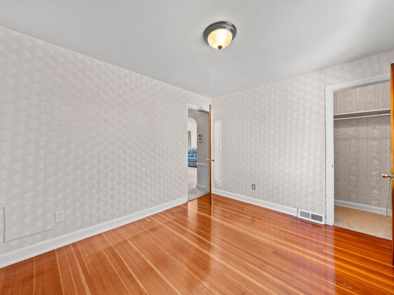 104 W Carolina Avenue, Sebring, OH 44672 Photo 20