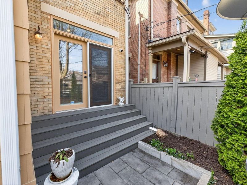 800 Neil Avenue, Columbus, OH 43215 Photo 13