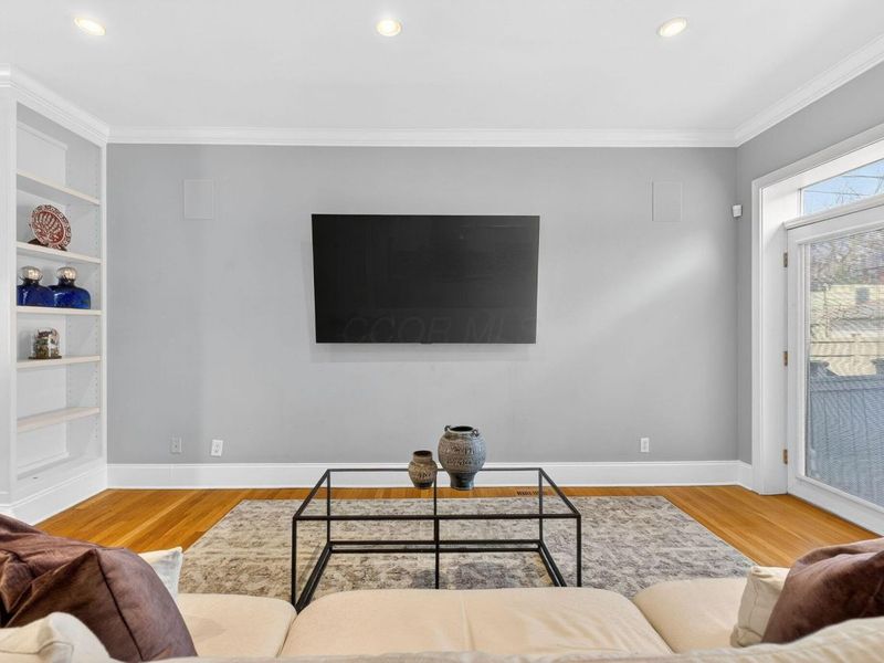 800 Neil Avenue, Columbus, OH 43215 Photo 29