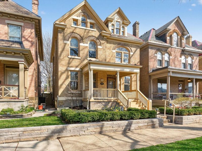 800 Neil Avenue, Columbus, OH 43215 Photo 3