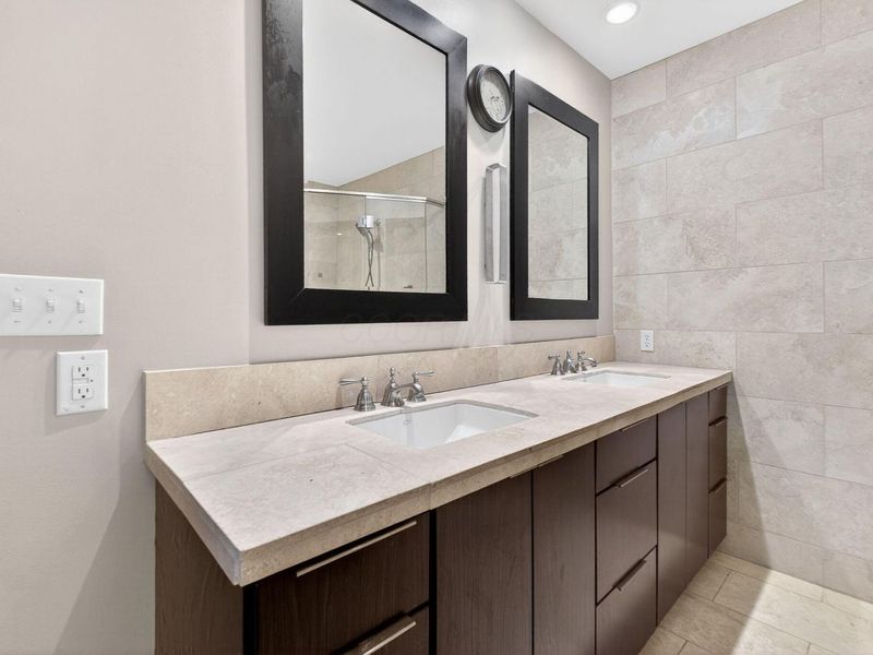 800 Neil Avenue, Columbus, OH 43215 Photo 46