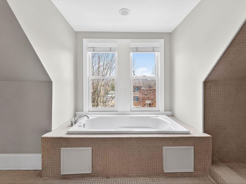 800 Neil Avenue, Columbus, OH 43215 Photo 68