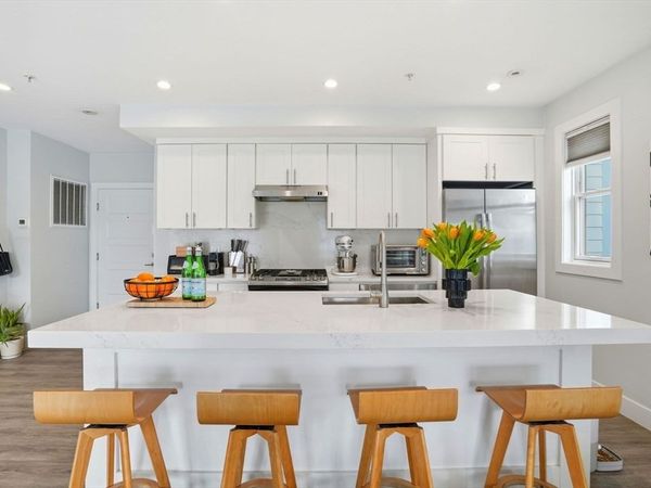 151 Hancock Street, Unit 7, Quincy, MA 02171