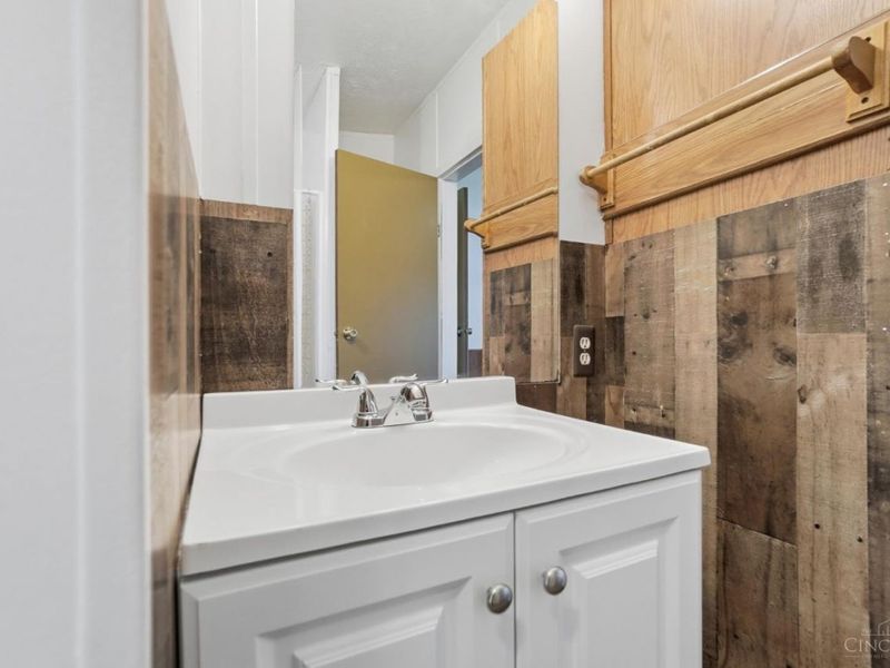 4133 W Fork Ridge Drive, Williamsburg Twp, OH 45103 Photo 26