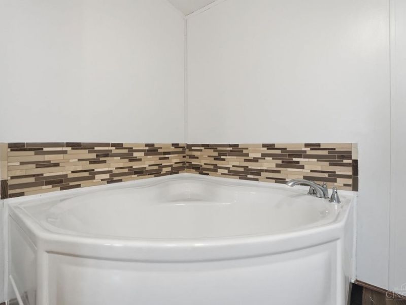 4133 W Fork Ridge Drive, Williamsburg Twp, OH 45103 Photo 28