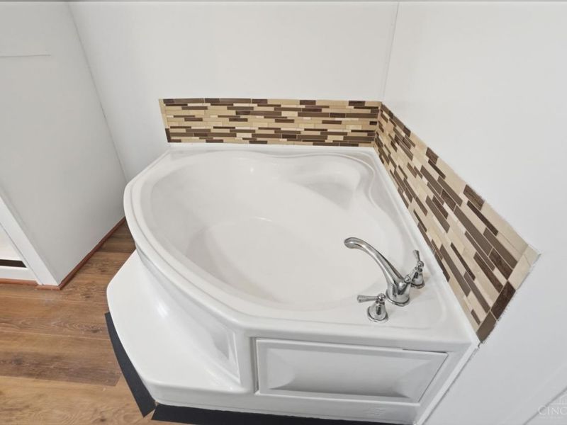 4133 W Fork Ridge Drive, Williamsburg Twp, OH 45103 Photo 29