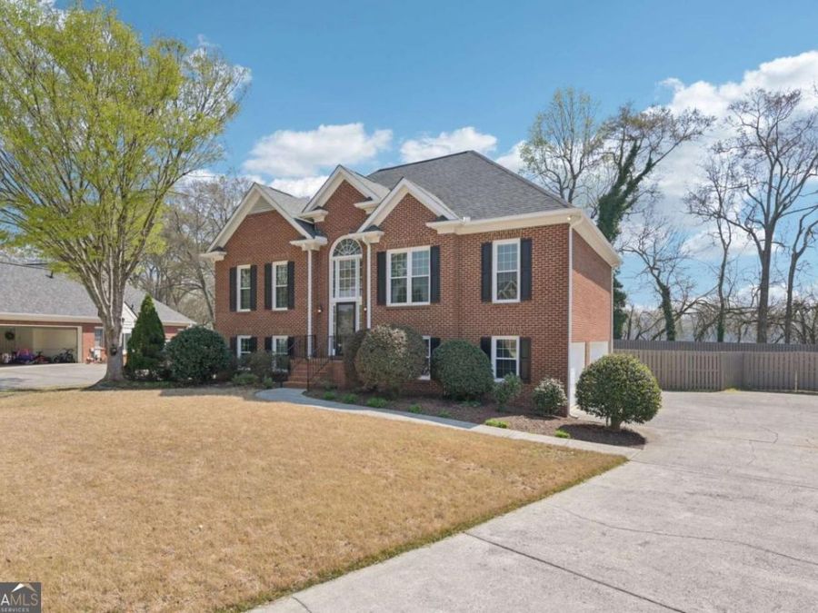 Property Image 4