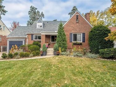 213 E Dorothy Lane, Kettering, OH 45419