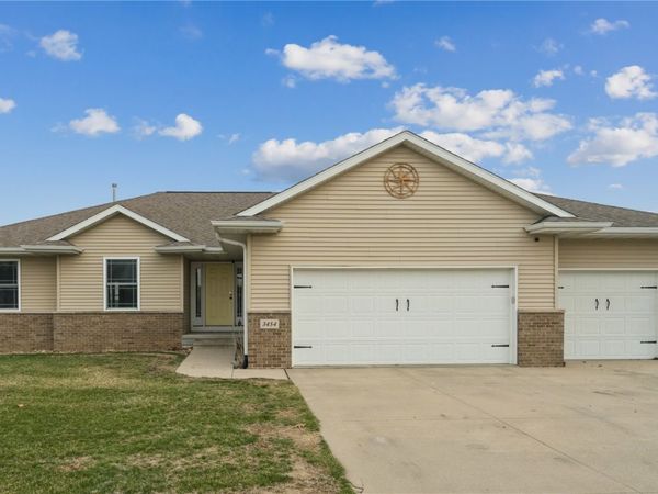 3454 Penny Lane , Marion, IA 52302