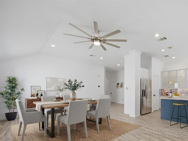 204 Newport Landing PL, Round Rock, TX 78665