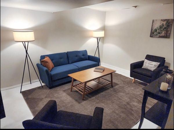 4235 W Fairmount STREET, Milwaukee, WI 53209