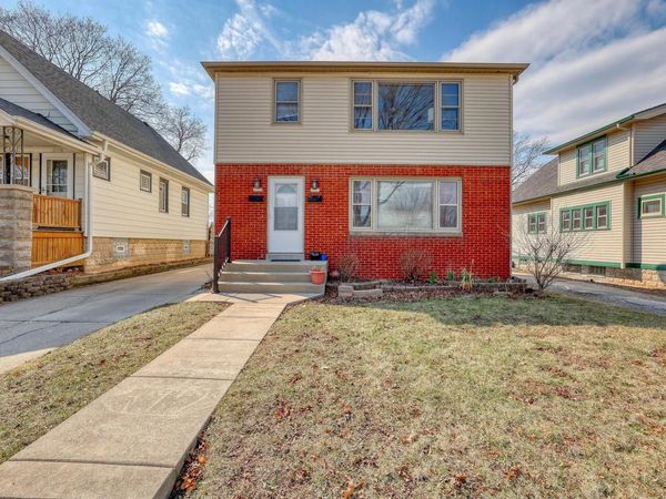 2125 S 97th STREET, West Allis, WI 53227