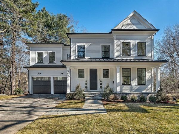 345 Linden St, Wellesley, MA 02481