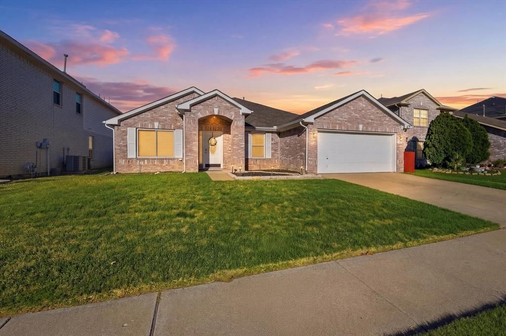 5629 Meadows Way, North Richland Hills, TX 76180 Main Photo