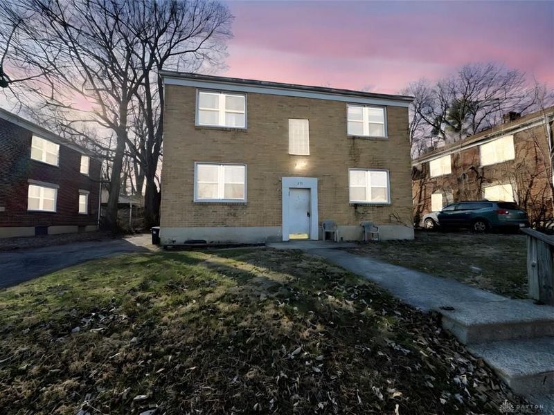 245 Valleyview Drive, Dayton, OH 45405 Photo 1