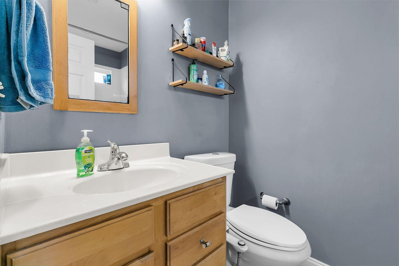 945 E Estates Boulevard Photo 21