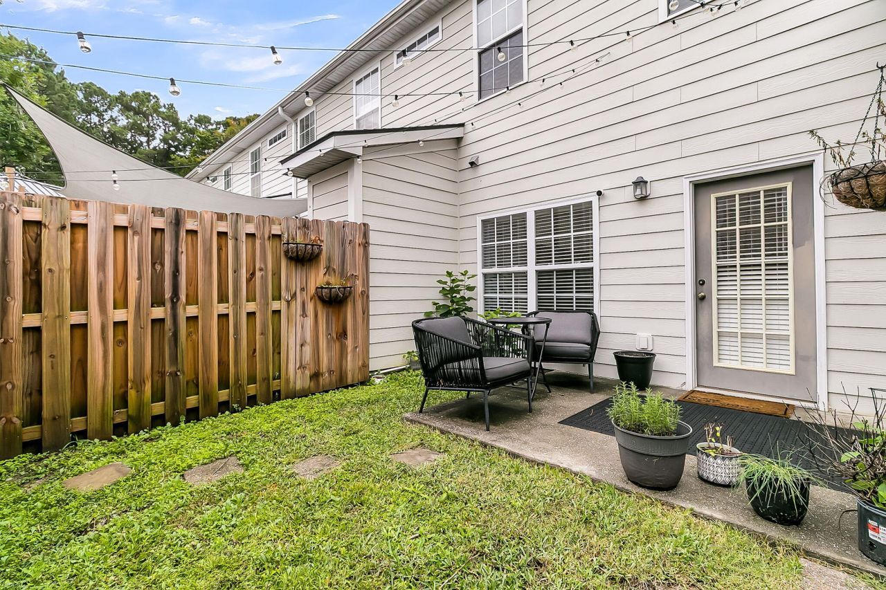 945 E Estates Boulevard Photo 24