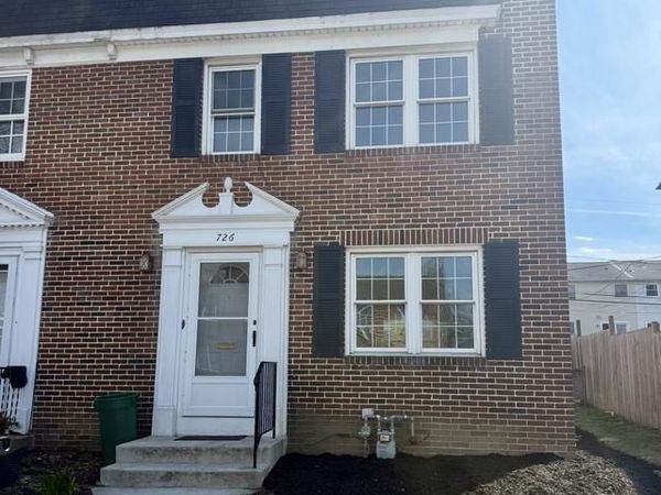 726 E MADISON STREET , LANCASTER, PA 17602