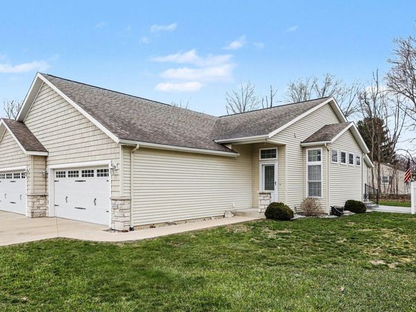 10475 Hammock Circle, Portage, MI 49024