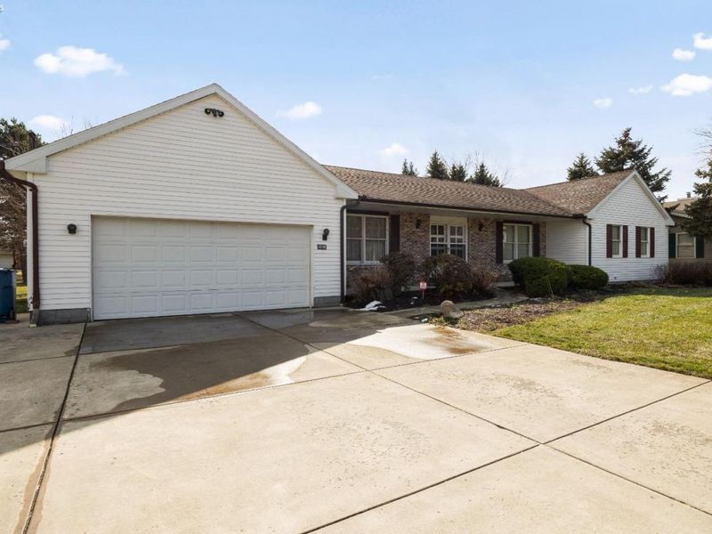 5804 McCartney Road, Sandusky, OH 44870 Photo 3