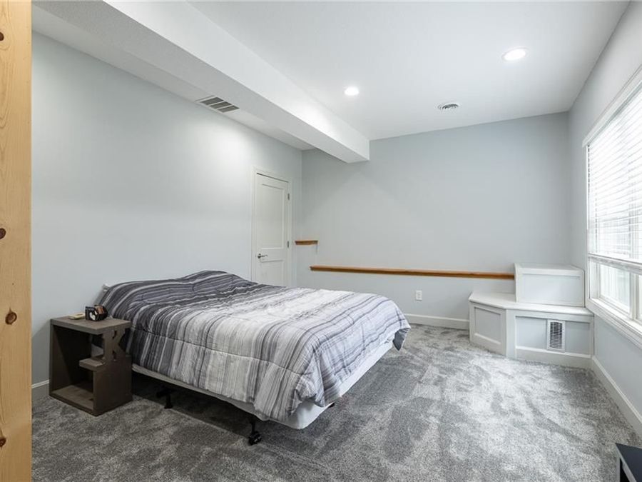 Property Image 58