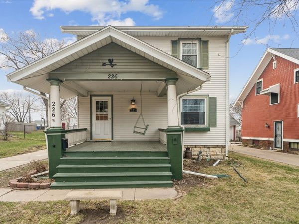 226 Johnson Ave , Cedar Rapids, IA 52405
