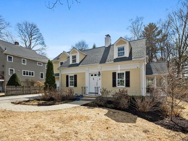 31 Fuller Rd, Lexington, MA 02420