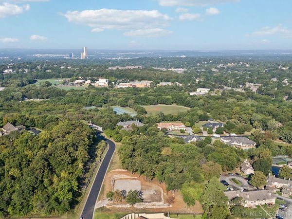 6319 E 84th Street S, Tulsa, OK 74137