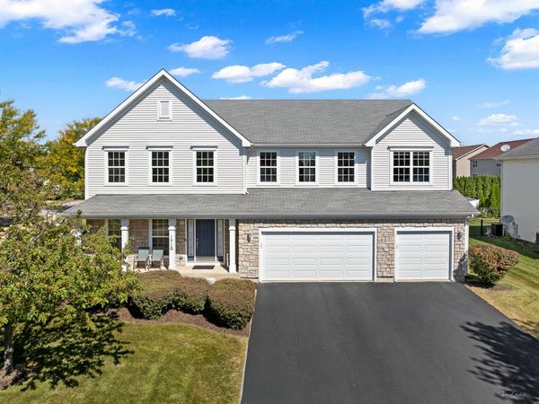 1916 BLUE HERON Circle , Bartlett, IL 60103