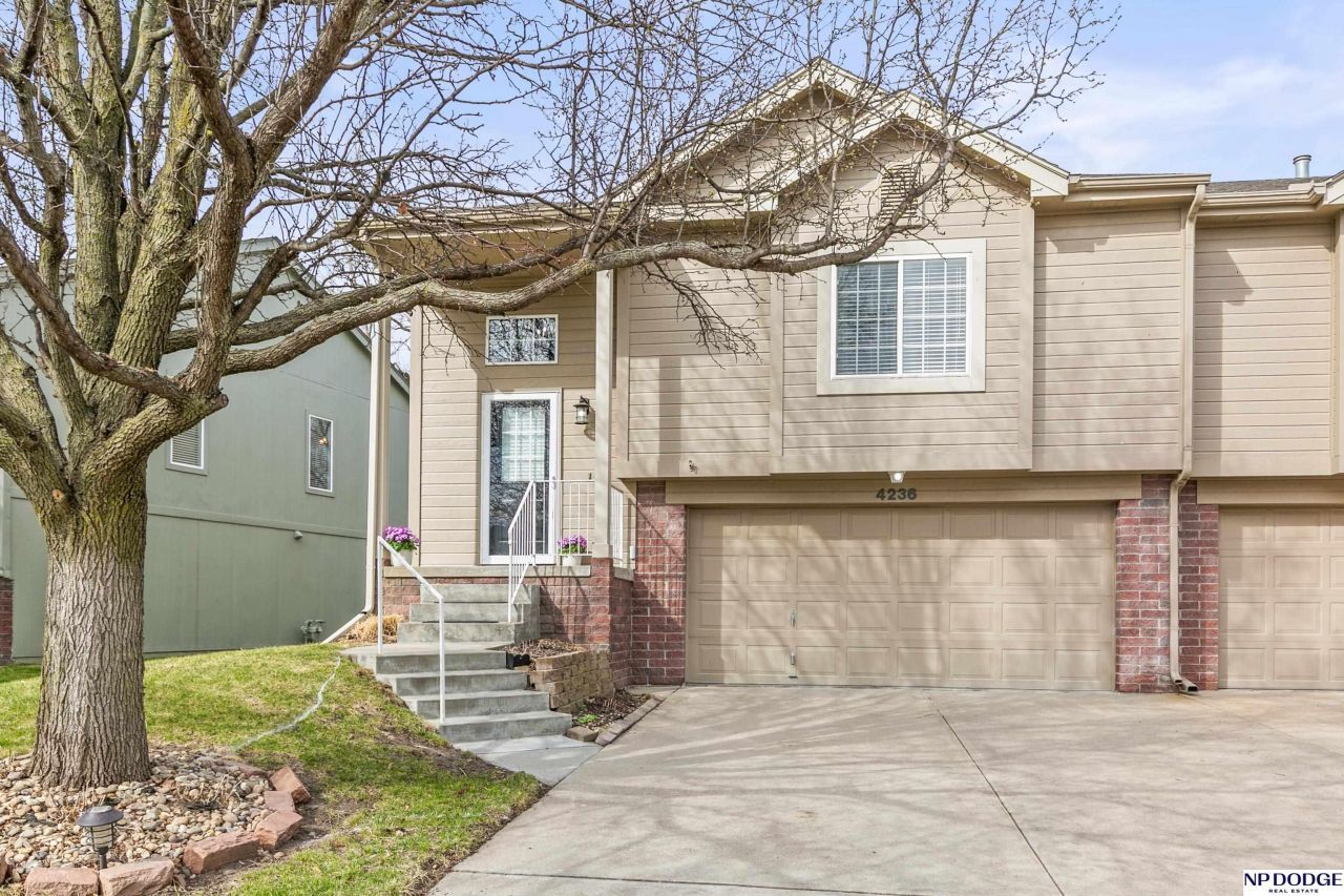 4236 S 178 Street , Omaha, NE 68135