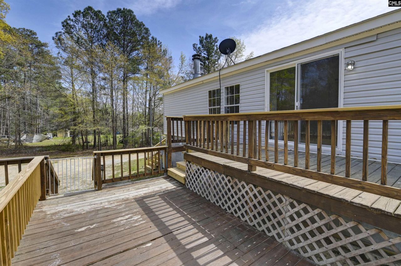 60 Maple Lane Photo 11