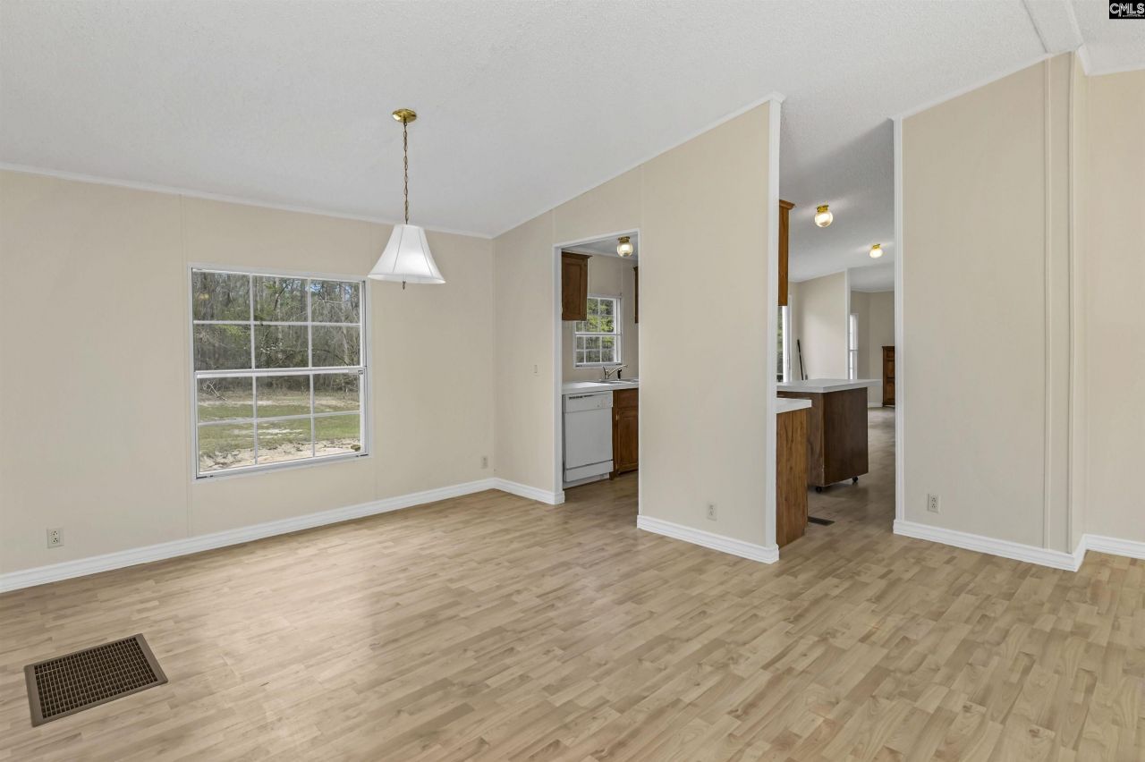 60 Maple Lane Photo 19