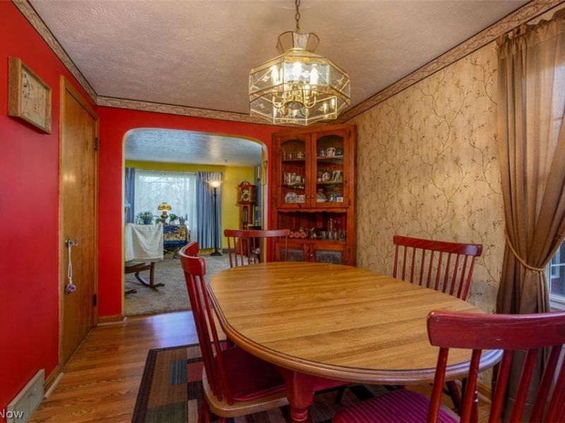 318 Wood Street N, East Canton, OH 44730 Photo 12