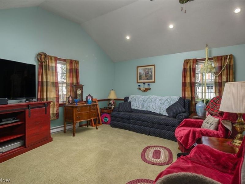 318 Wood Street N, East Canton, OH 44730 Photo 4