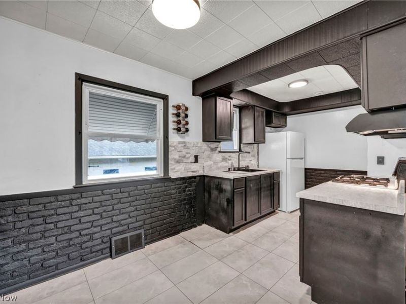 5365 E 131st Street, Garfield Heights, OH 44125 Photo 10