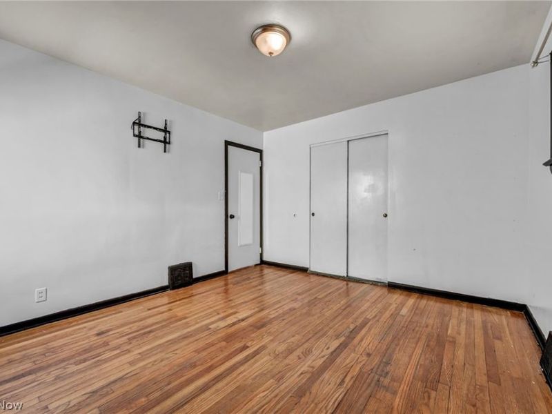 5365 E 131st Street, Garfield Heights, OH 44125 Photo 13