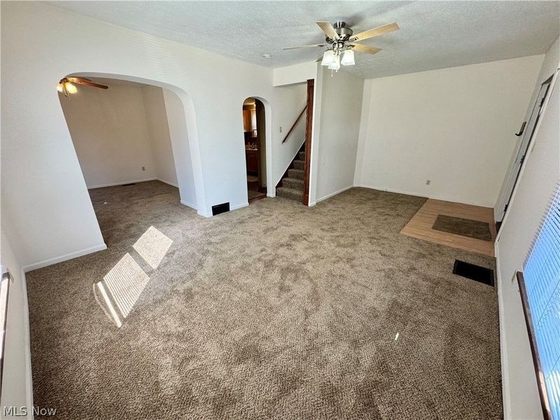 909 Clarendon Avenue SW, Canton, OH 44710 Photo 11