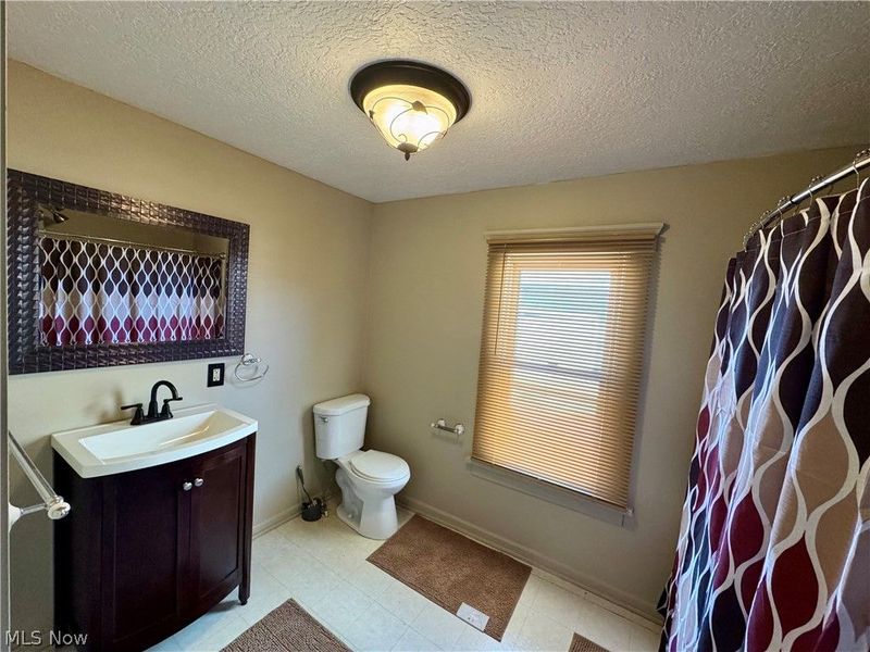 909 Clarendon Avenue SW, Canton, OH 44710 Photo 20