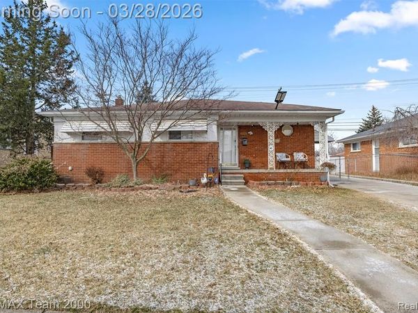 7175 Amboy Street, Dearborn Heights, MI 48127