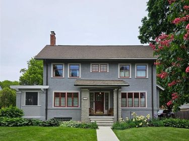 1235 Yorkshire Road, Birmingham, MI 48009