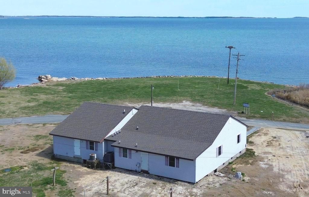 1625 Steamboat Wharf, Fishing Creek, MD 21634 Main Photo