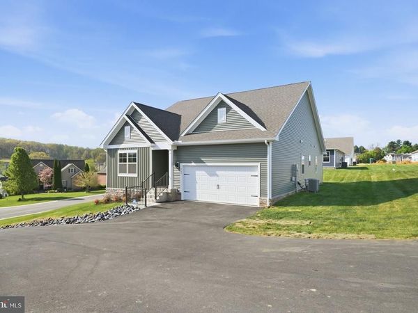 263 HEATHER LANE, STAUNTON, VA 24401