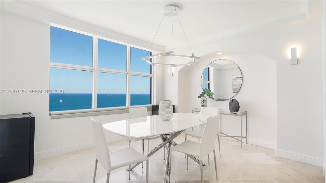 2100 N Ocean Blvd, Unit 20D, Fort Lauderdale, FL 33305 Photo