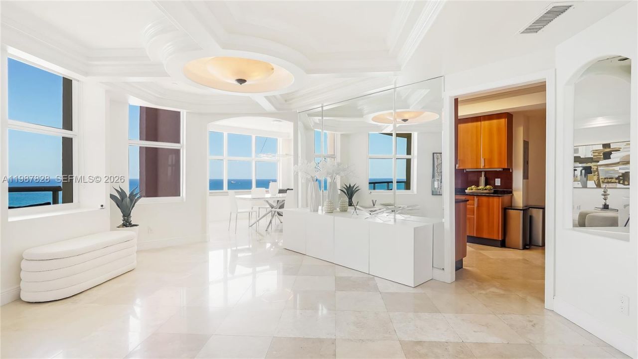 2100 N Ocean Blvd, Unit 20D, Fort Lauderdale, FL 33305 Photo