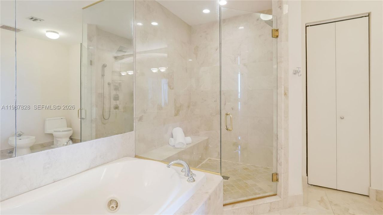 2100 N Ocean Blvd, Unit 20D, Fort Lauderdale, FL 33305 Photo