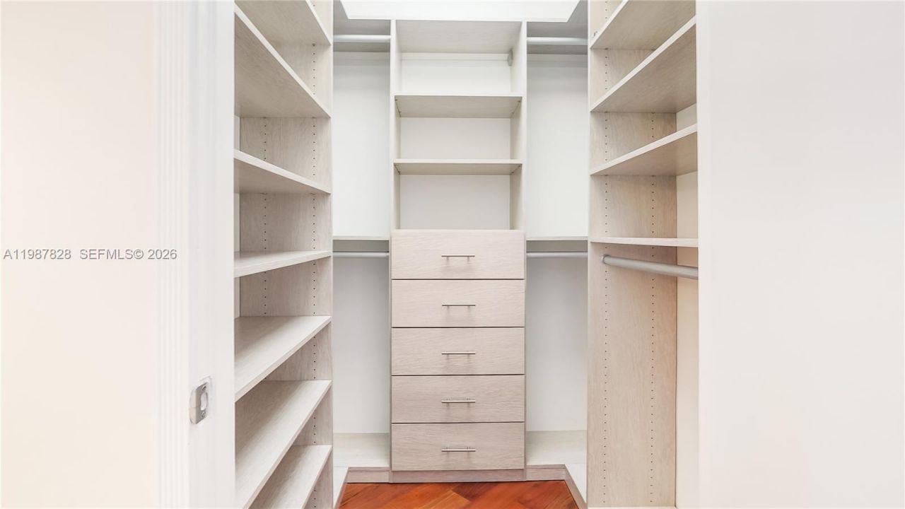 2100 N Ocean Blvd, Unit 20D, Fort Lauderdale, FL 33305 Photo